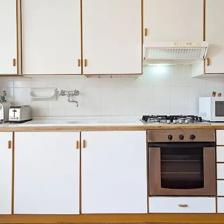 Strategic Position Wifi, Garden And Parking *