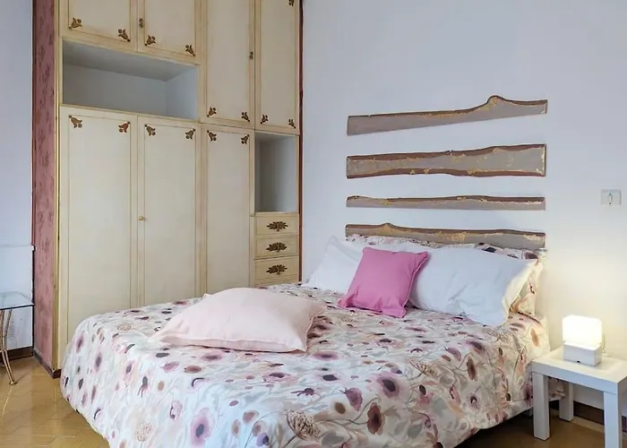 Strategic Position Wifi, Garden And Parking