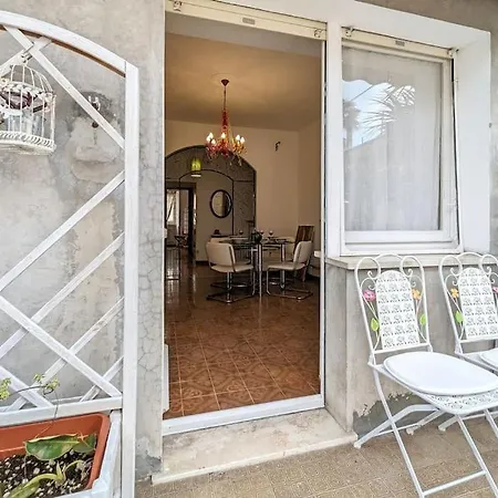 Strategic Position Wifi, Garden And Parking Lägenhet *